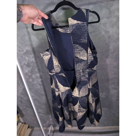 Cals Geometrical printed Business Dress Women's Large - Picture 3 of 8